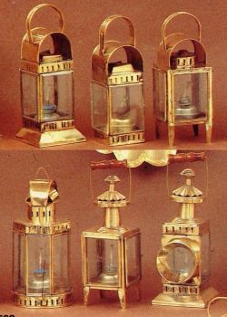 BR1532 - Cabin Lantern, Brass / Glass Oil Lamp Set