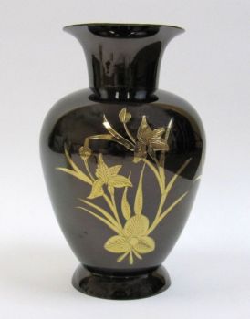 BR2597 - Solid Brass Vase, Black / Gold Flower