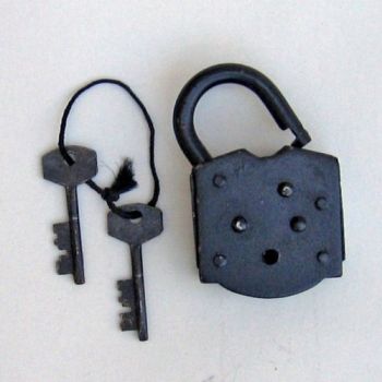 IR80101 - Antique Iron Lock, Heavy Duty