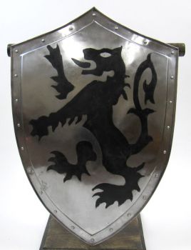 IR80702B - Lion Shield w/ Black Emblem