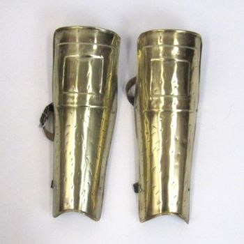 IR80742 - Spartan Greaves Set - Brass