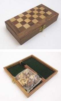 SH10651 - Wooden Chess box set with carved wooden chess pieces. Velvet lined