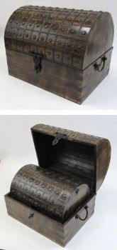 SH23354 - Nested Wooden Pirate Chest Set