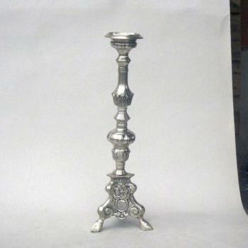 SP22601 - Candle Holder